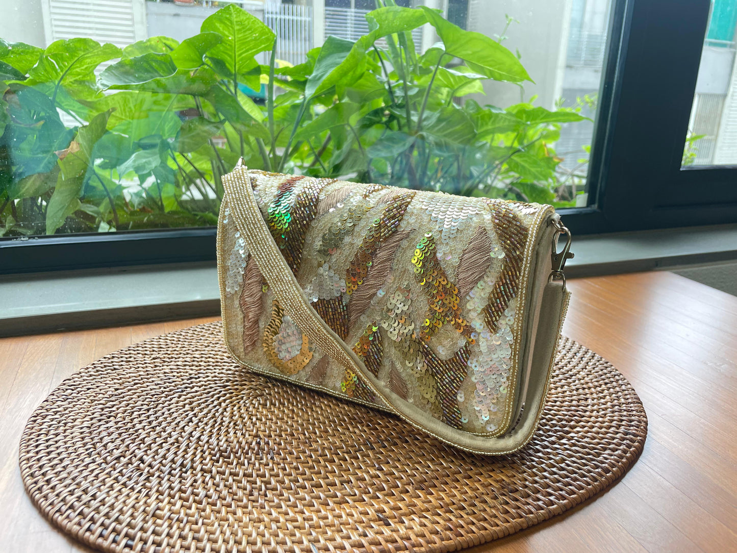 Kiara Clutch