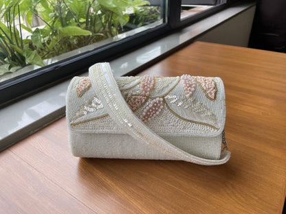 Aloha Clutch