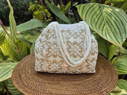 Jade 3 magnet bag