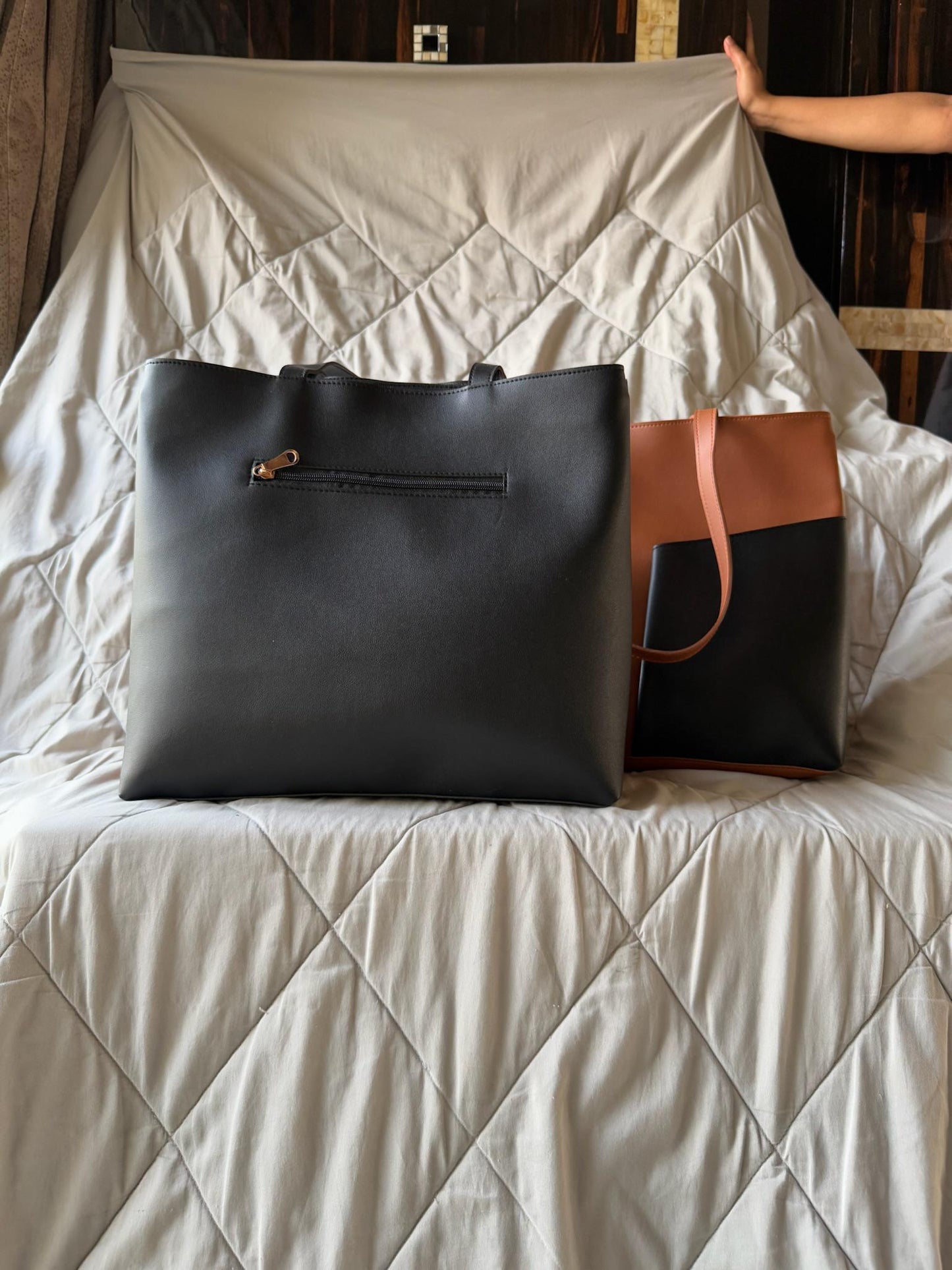 Dual Compartment Tote