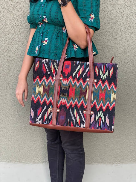 9 to 5 Tote Bag