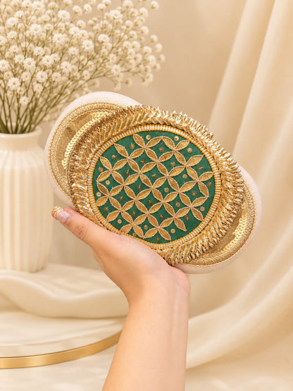 Gota patti clutch
