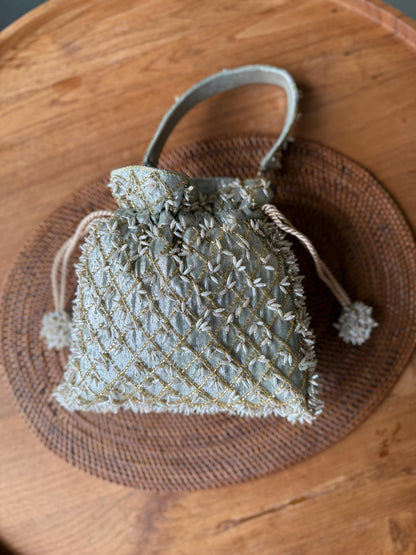 Sunhari Potli