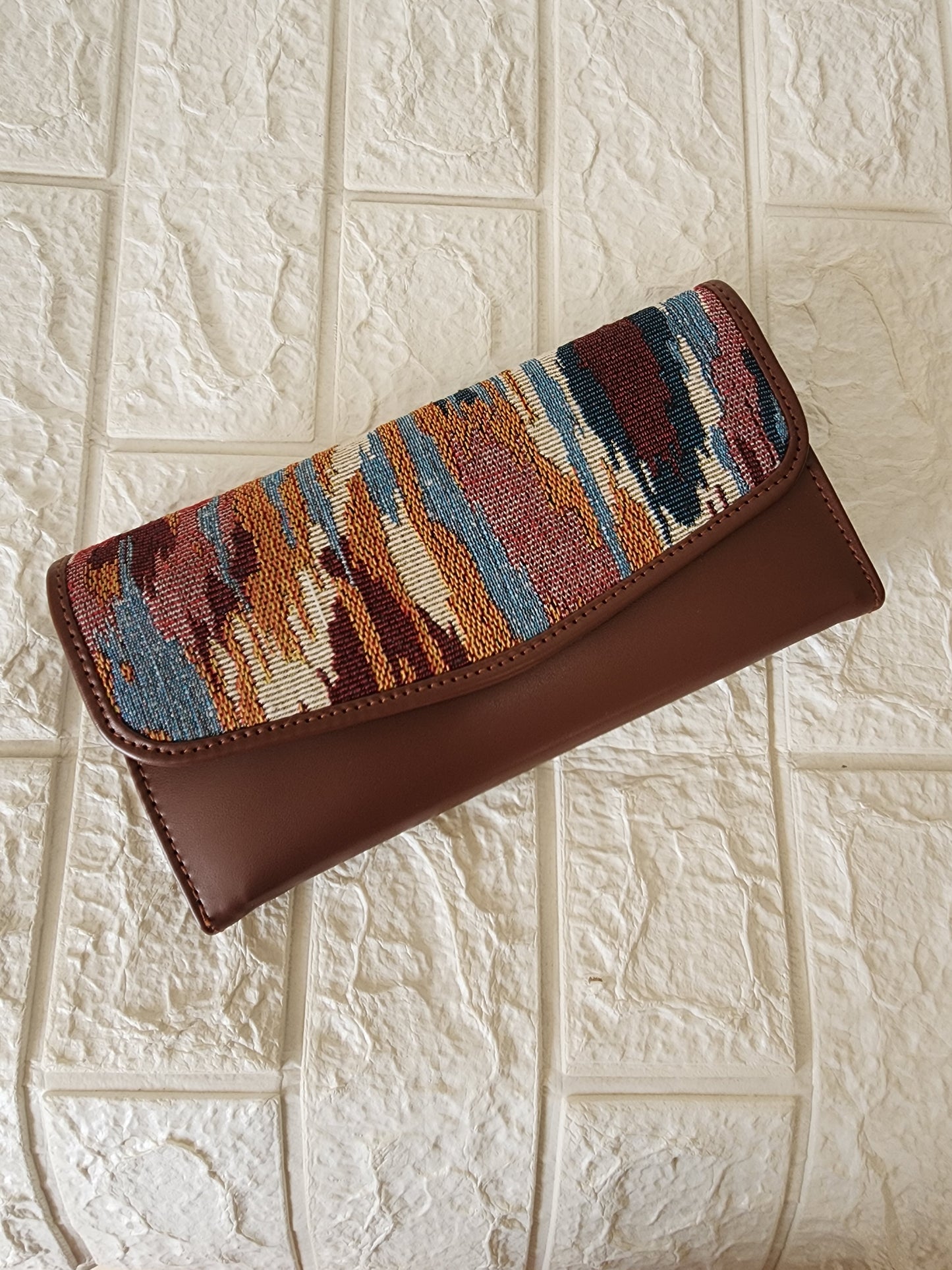 Rhea Mobile Sling