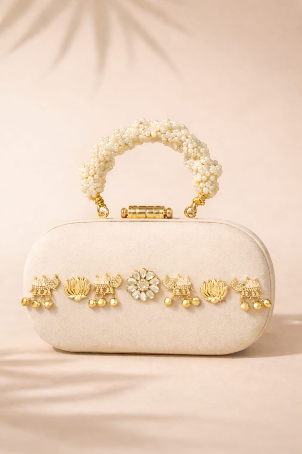 Clutch with Gajra handle