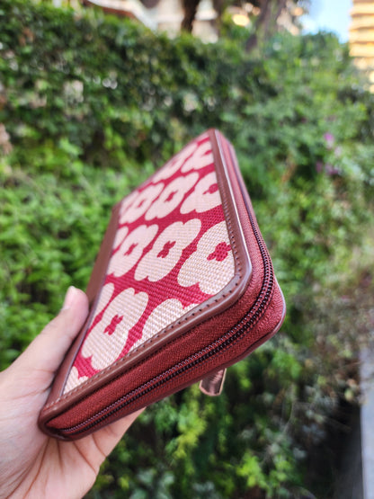Carrie Wallet