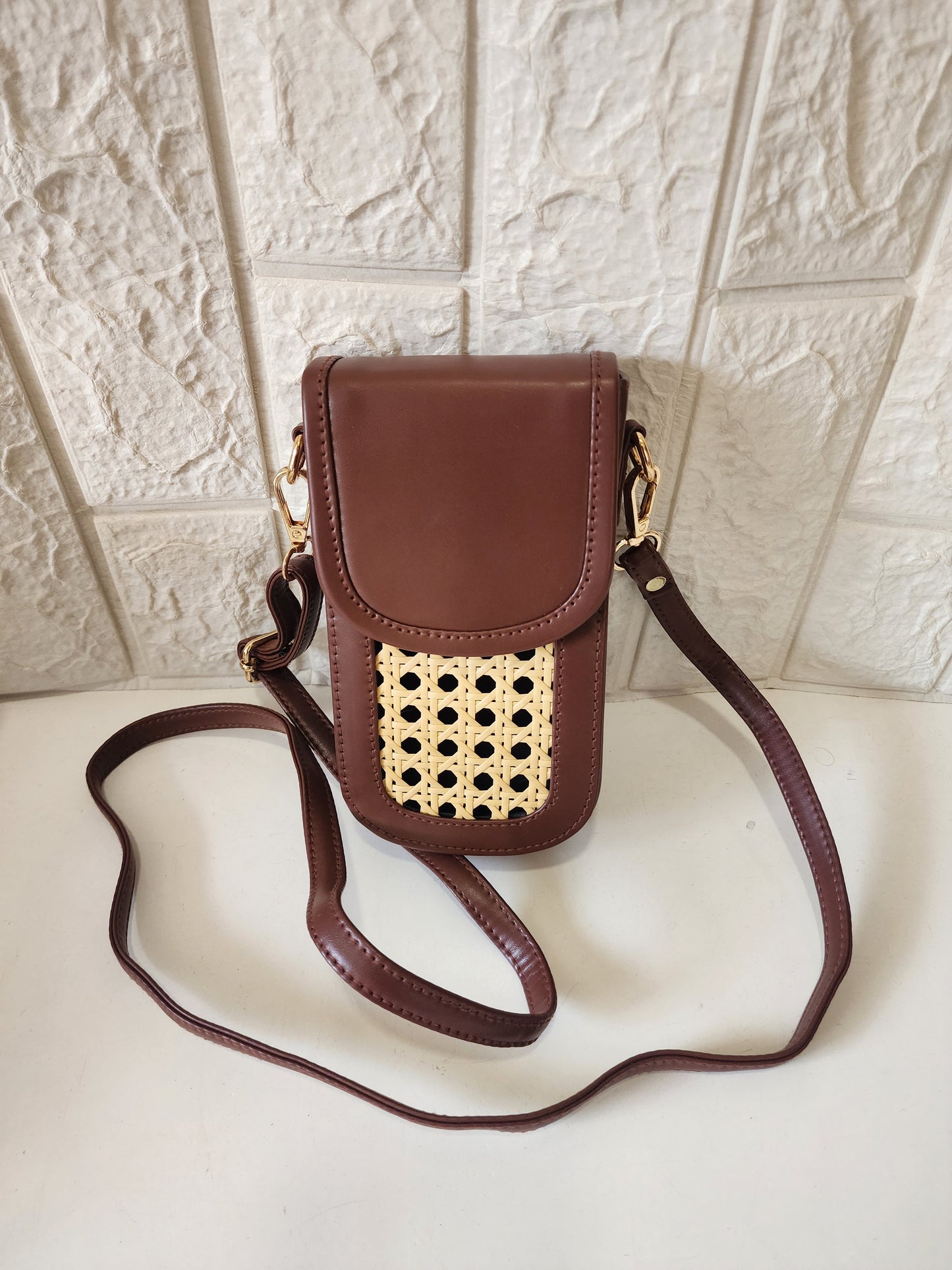 Rattan Mobile Sling