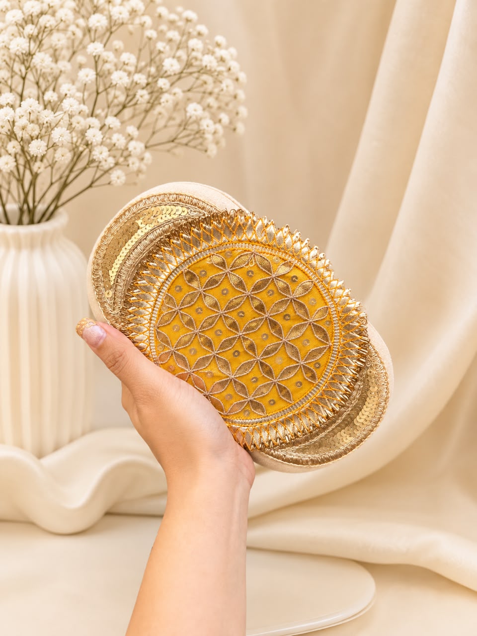 Gota patti clutch